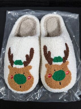 Christmas Reindeer Fuzzy Sherpa Slippers | Women's Size 9-10 Holiday